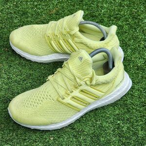 ADIDAS ULTRABOOST - Womens Sneakers - SIZE 7.5